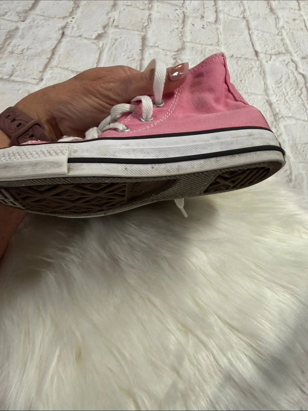 Converse Chuck Taylor Pink High-Top Kids Sneakers